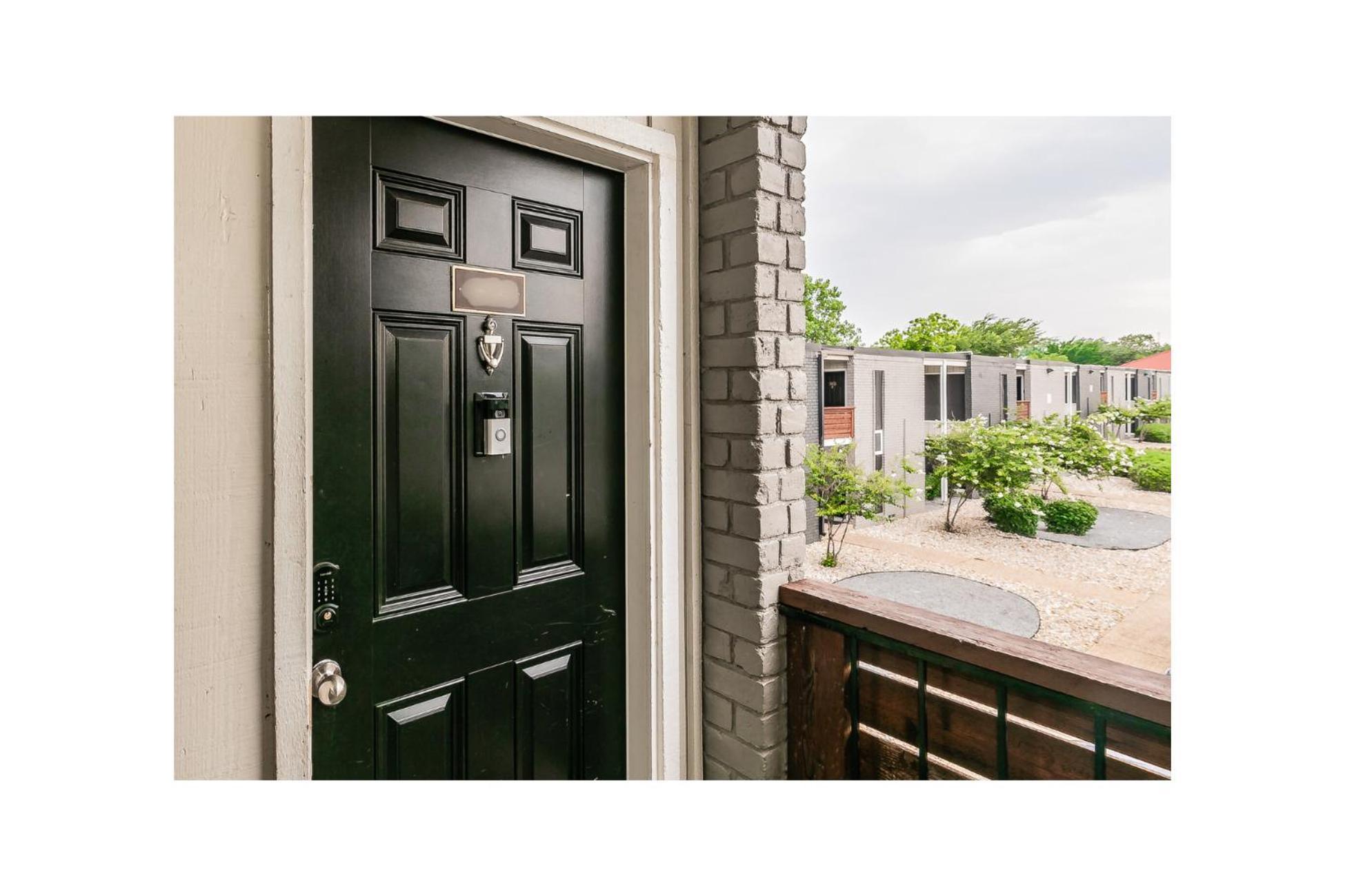 Cozy 2Br Farmhouse Apt - Sleeps 8 - Free Parking! อาร์ลิงตัน ภายนอก รูปภาพ